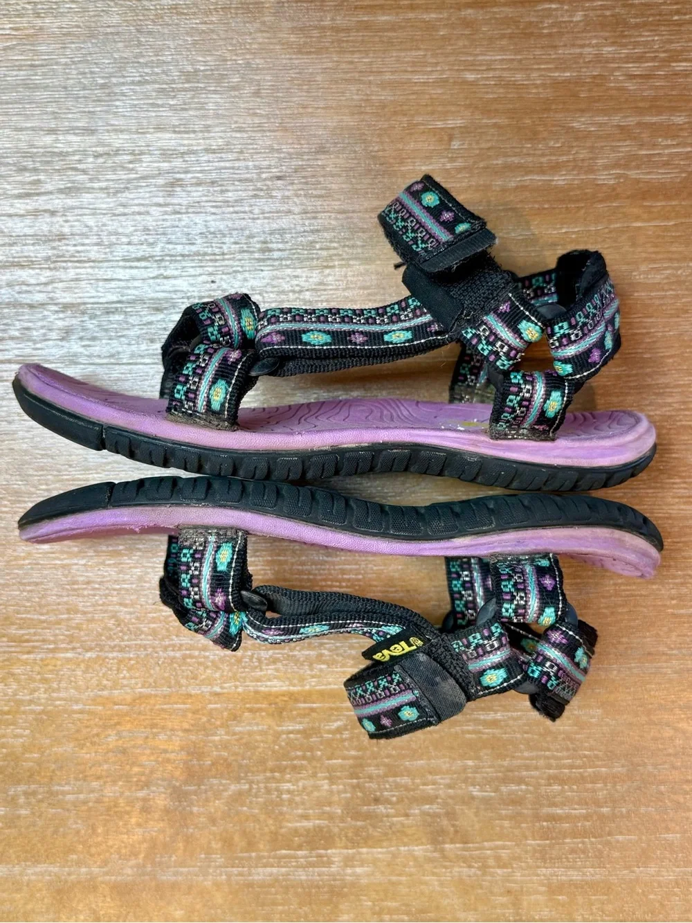 Teva Kids Hurricane Sandal Waterproof Hiking Casual Black Purple Size 13